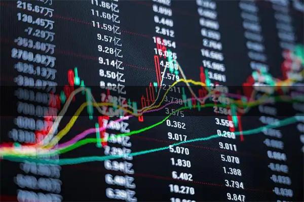 股票与配资 郑欣宜35岁继承6000万遗产，曾挥霍到只剩26块，母亲狠招逼她逆袭